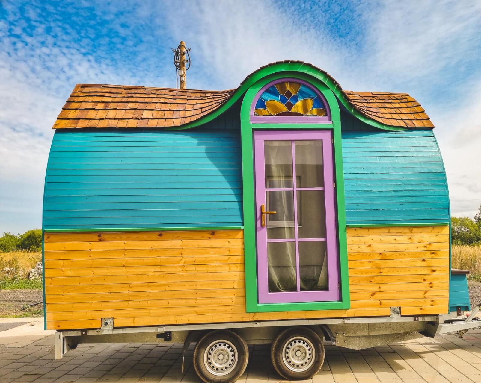 Central Tiny Houses บูคาเรสต์ ภายนอก รูปภาพ