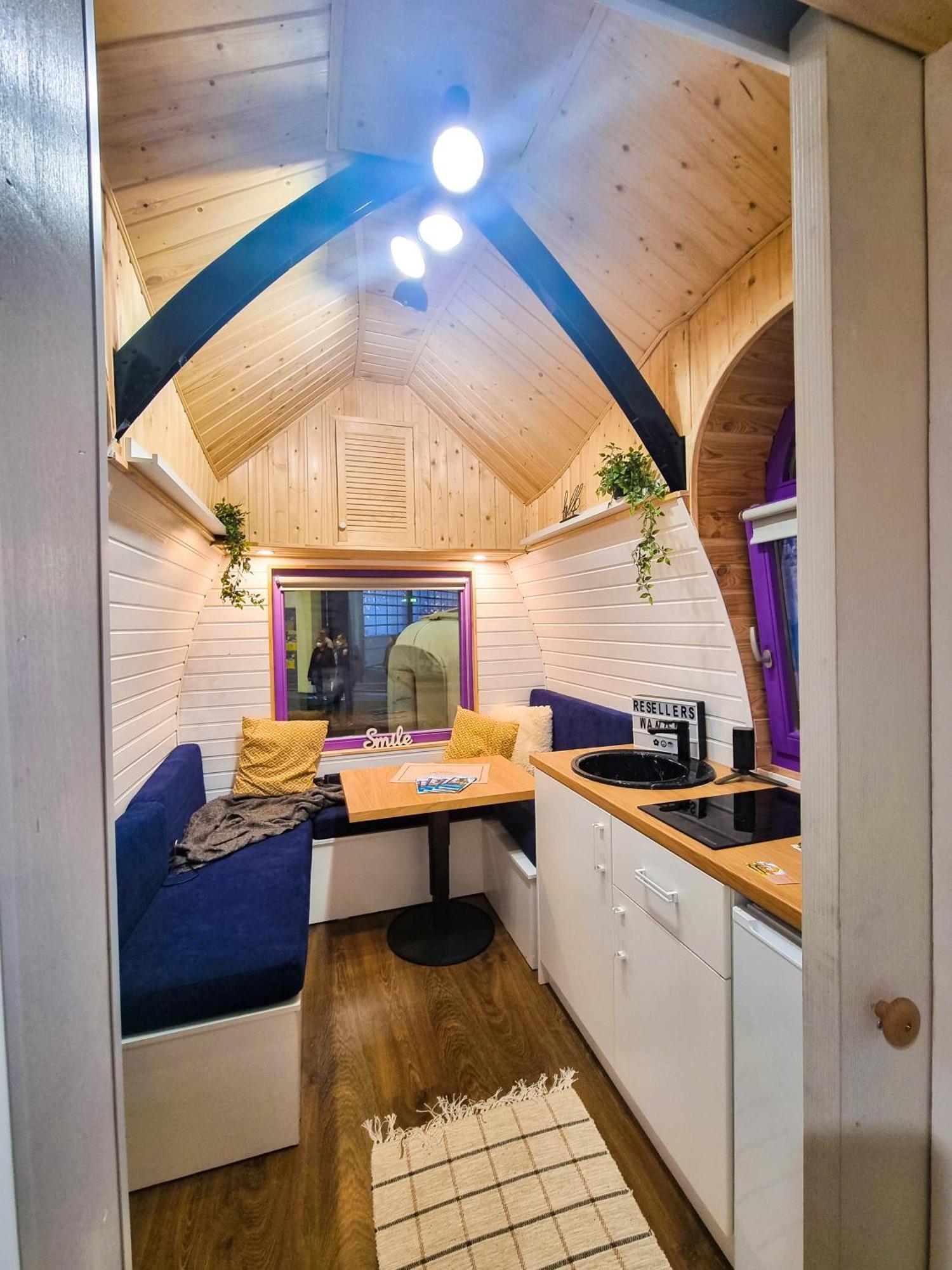 Central Tiny Houses บูคาเรสต์ ภายนอก รูปภาพ