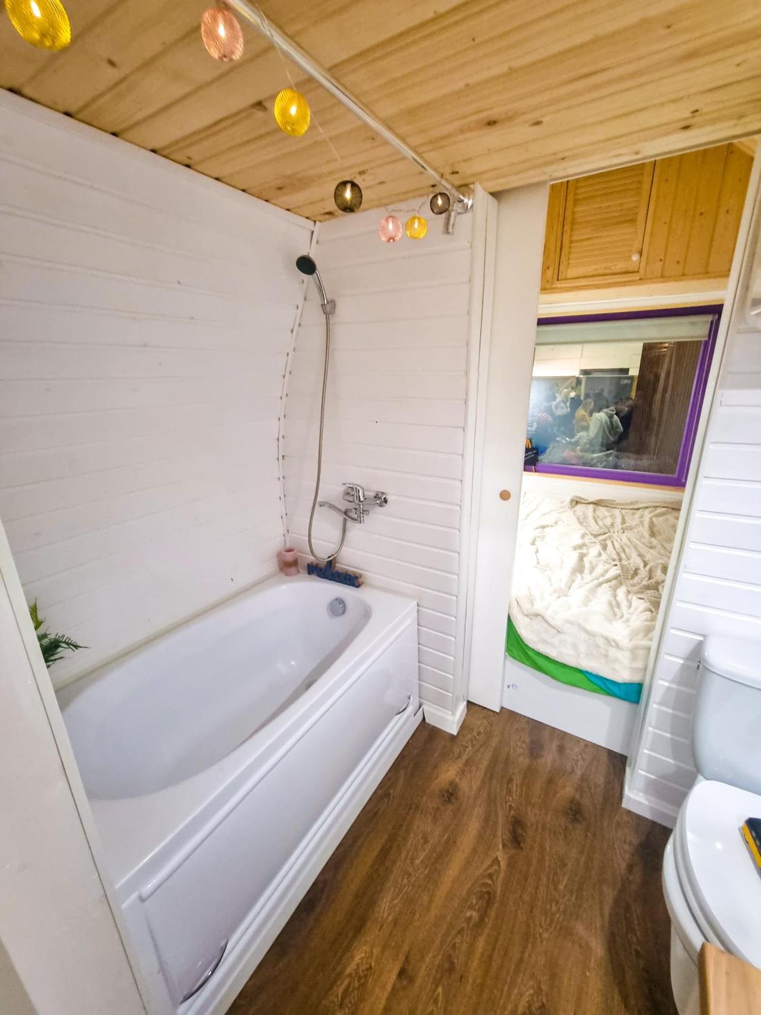 Central Tiny Houses บูคาเรสต์ ภายนอก รูปภาพ