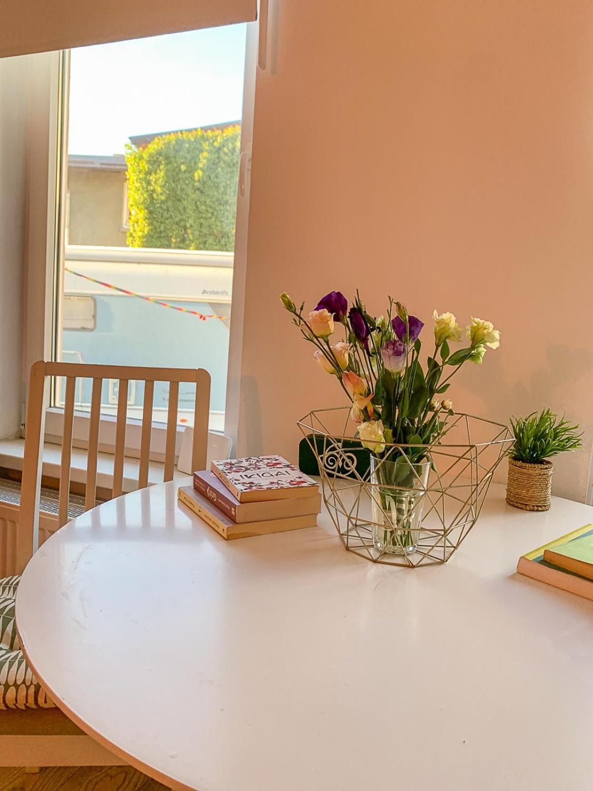 Central Tiny Houses บูคาเรสต์ ภายนอก รูปภาพ